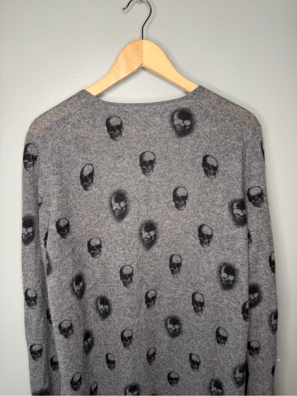 Skull Cashmere Cashmere Skull Print Cardigan - Small Flaw - Picture 7 of 11